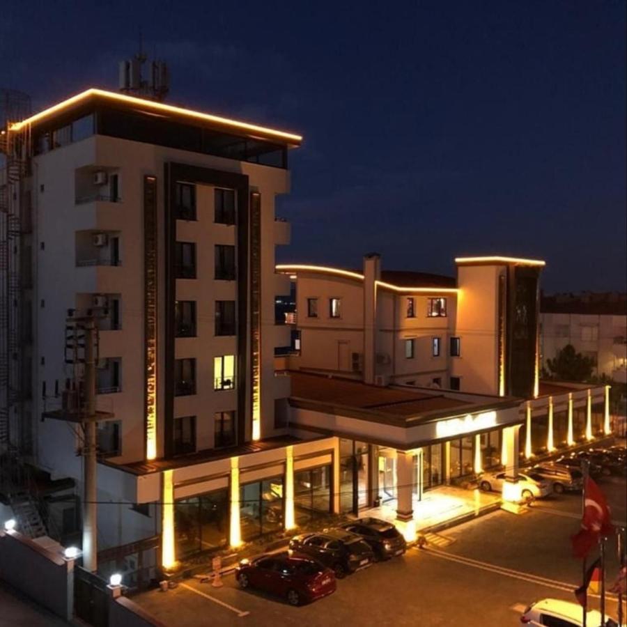 Blue Pier Hotel Kocaeli Buitenkant foto