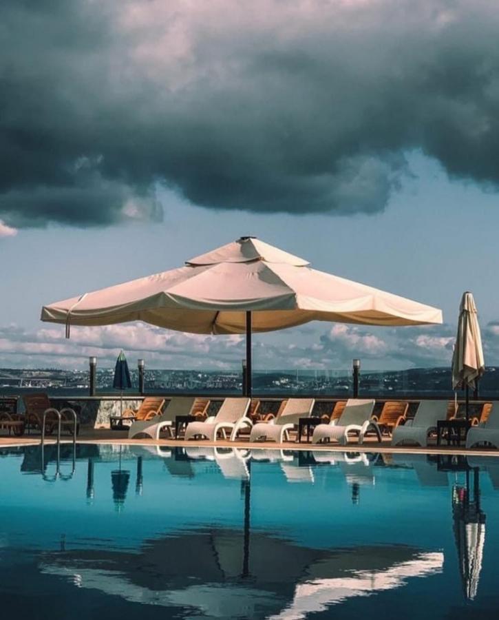 Blue Pier Hotel Kocaeli Buitenkant foto