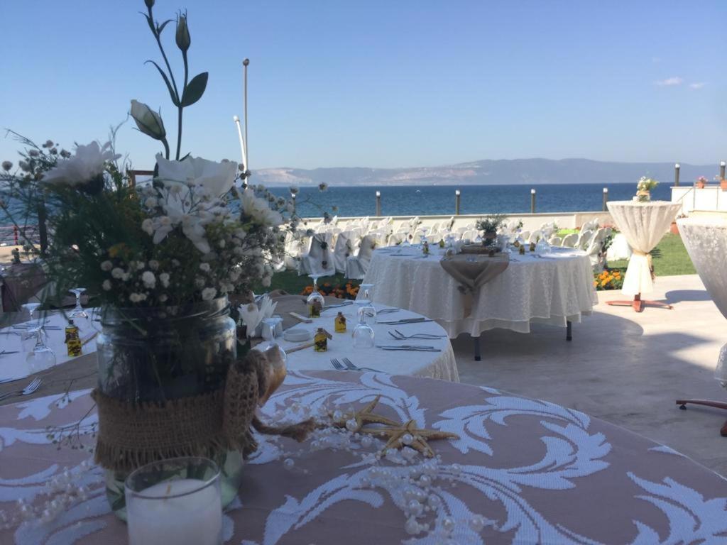 Blue Pier Hotel Kocaeli Buitenkant foto