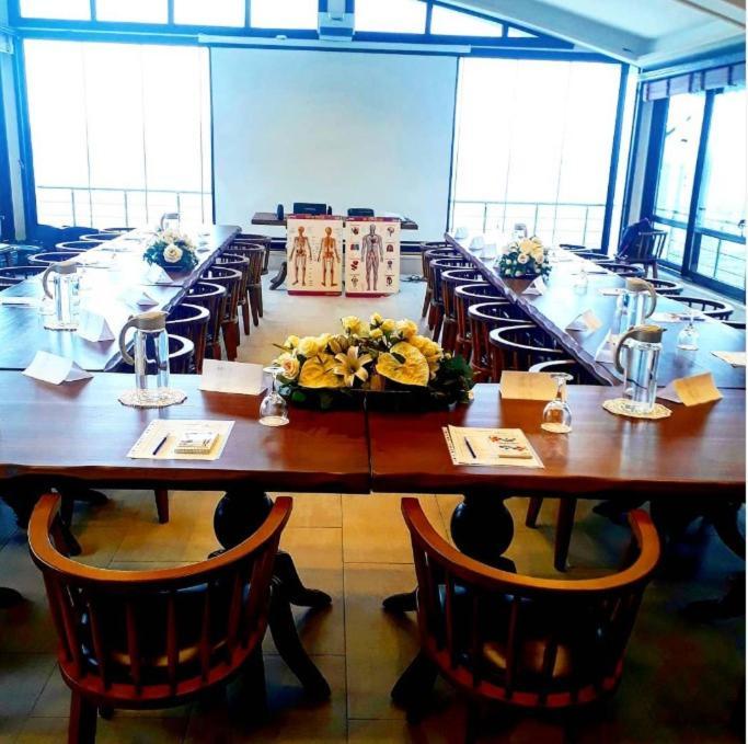 Blue Pier Hotel Kocaeli Buitenkant foto