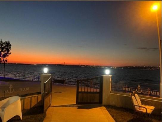 Blue Pier Hotel Kocaeli Buitenkant foto