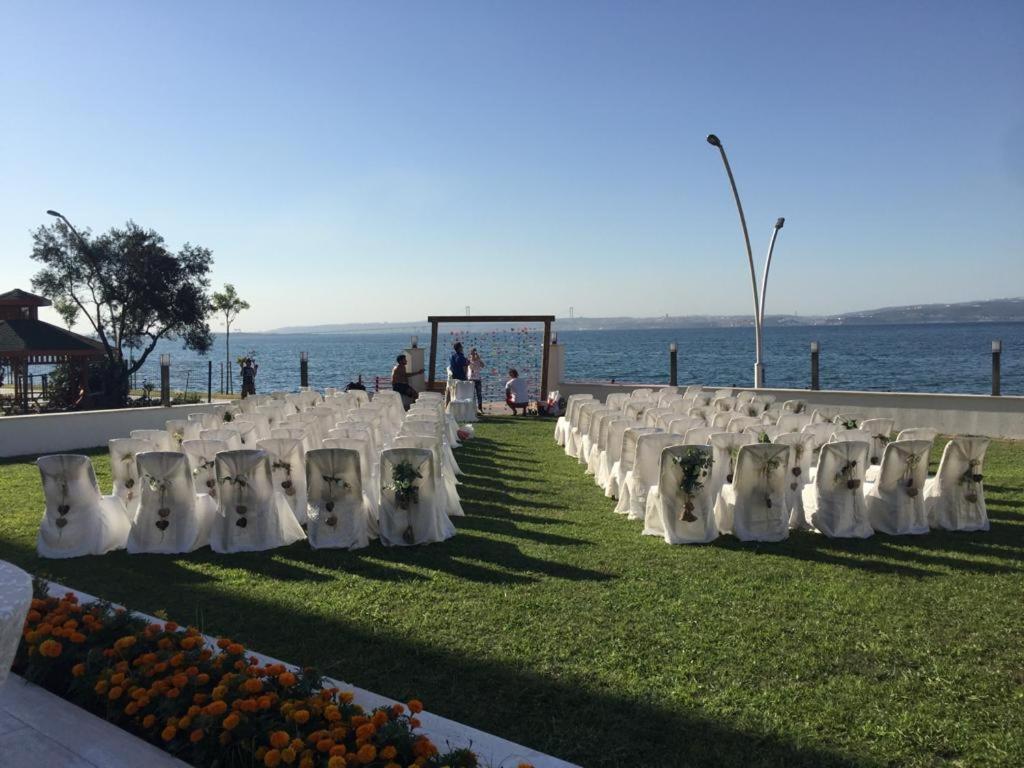 Blue Pier Hotel Kocaeli Buitenkant foto