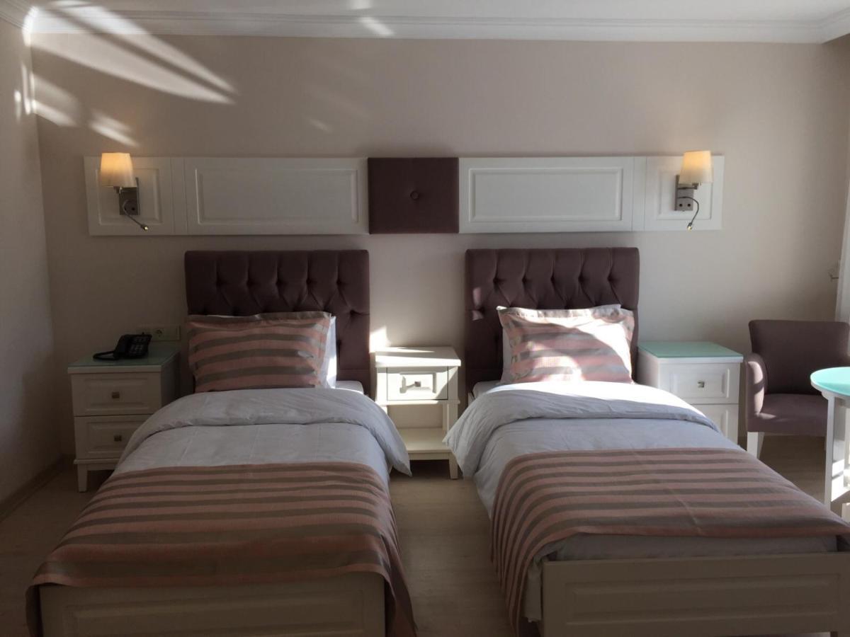 Blue Pier Hotel Kocaeli Buitenkant foto